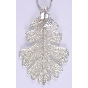 Lacey Oak Pendant / Necklace in Silver